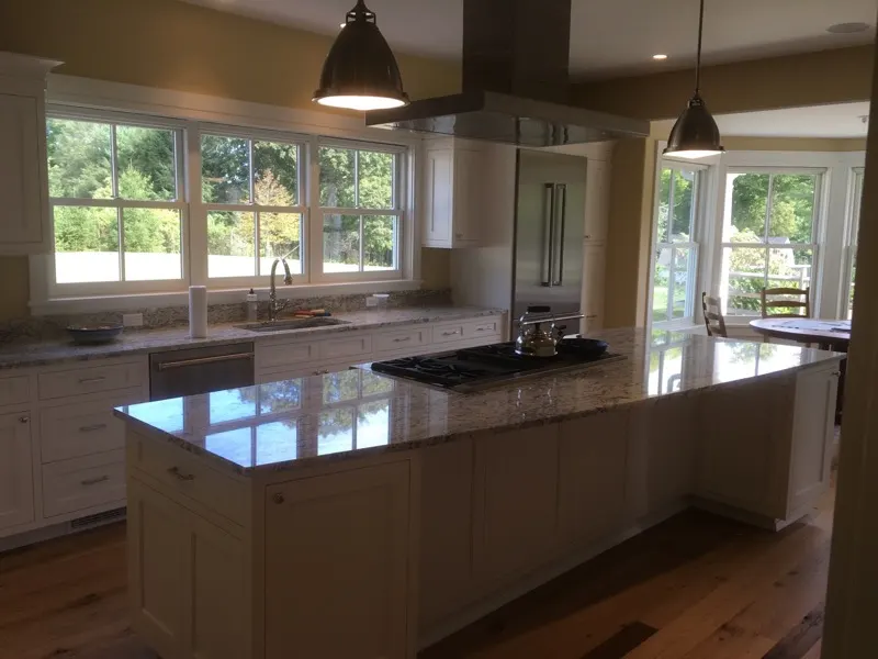 Traditional kitchen cabinetry by Top Line Woodworking